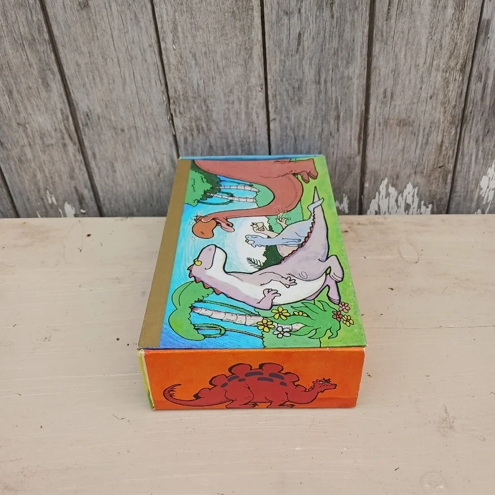 Vintage Dinosaur PENCIL BOX School Sterling Lebanon Packaging Cardboard USA Made